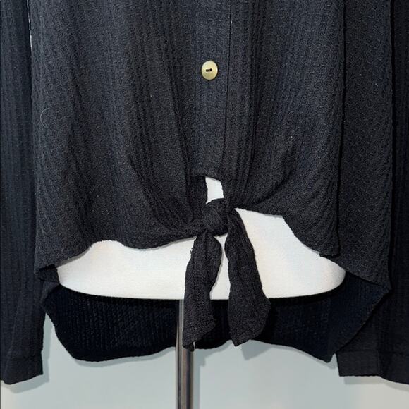 Truself Black Faux Button-Down Long Sleeve Waffle Knit Tie Front Women's Top XL - Picture 4 of 6